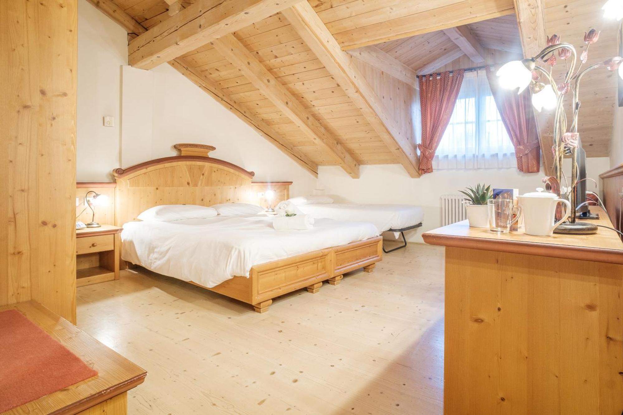 Casa Moresc Spiazzo  Pokoj fotografie