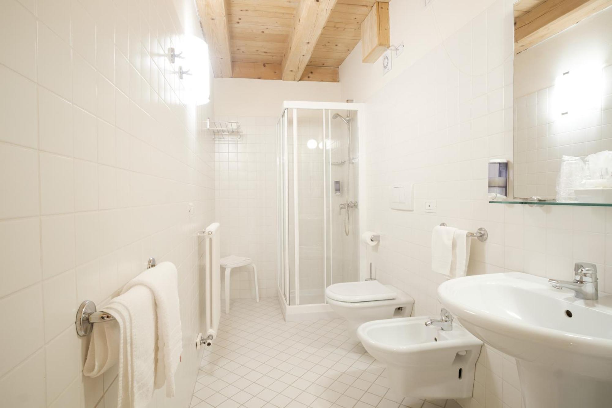 Casa Moresc Spiazzo  Pokoj fotografie
